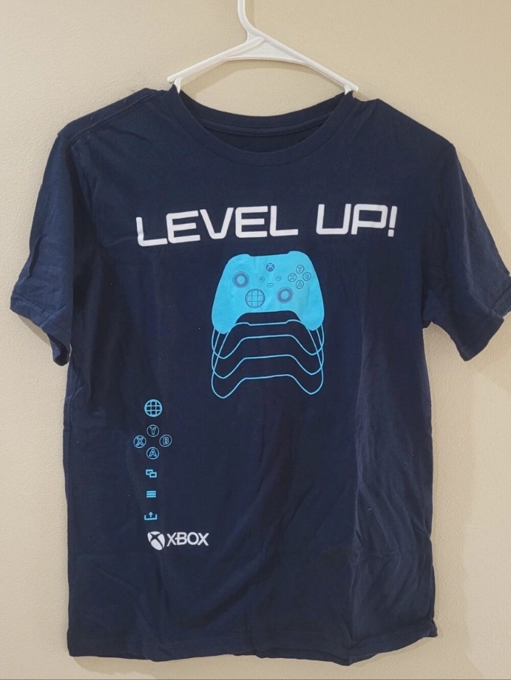 5/10$ Xbox Tshirt Size 14/16